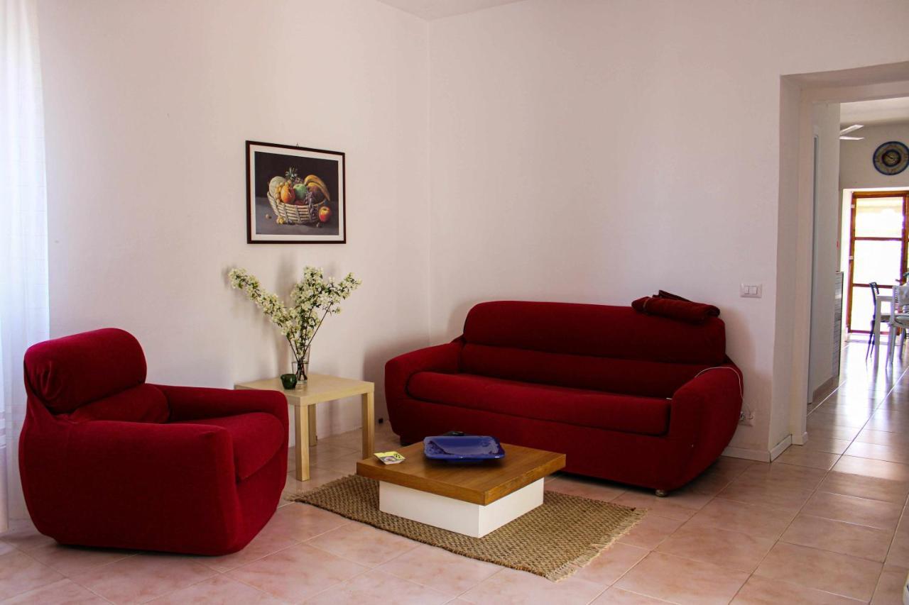San Basilio Guest House Испика Экстерьер фото